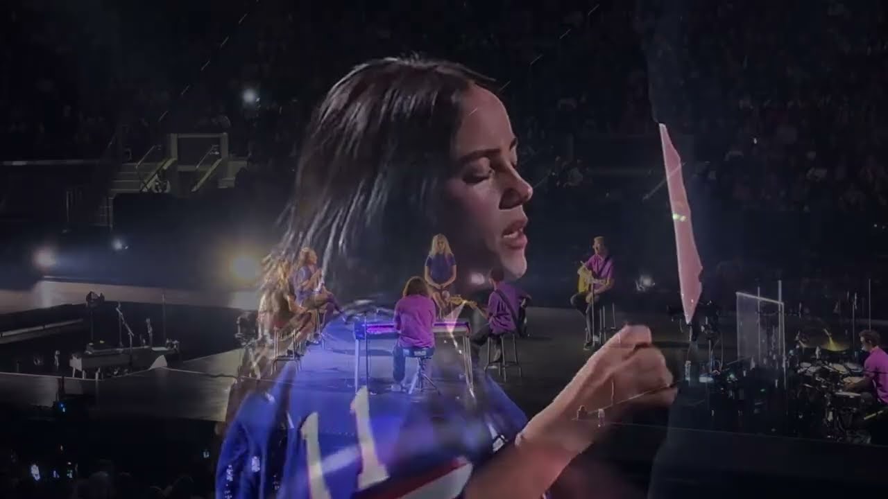 Billie Eilish - Another Love (Multicam) - Live in San Francisco