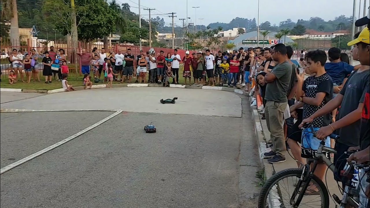 Curtindo automodelismo no feriado!........Rc Franco da Rocha!