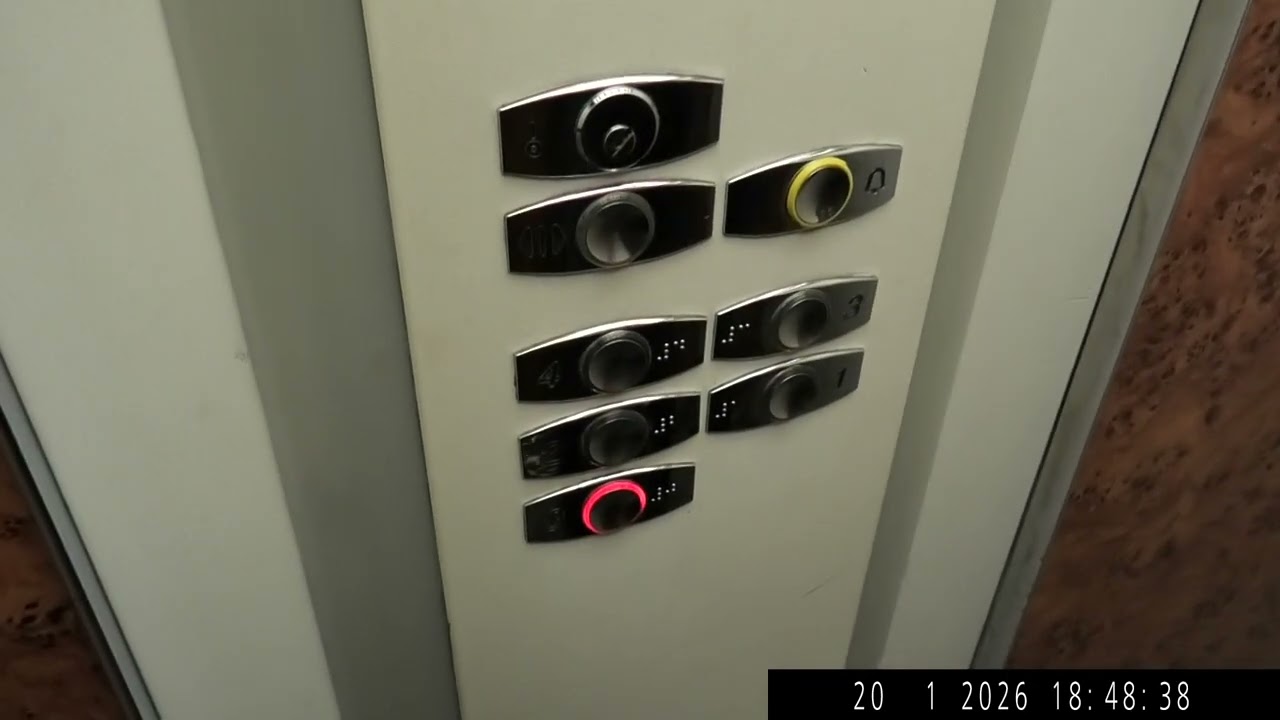 Otis 2000 H Elevator At The Newry Canal Court Hotel