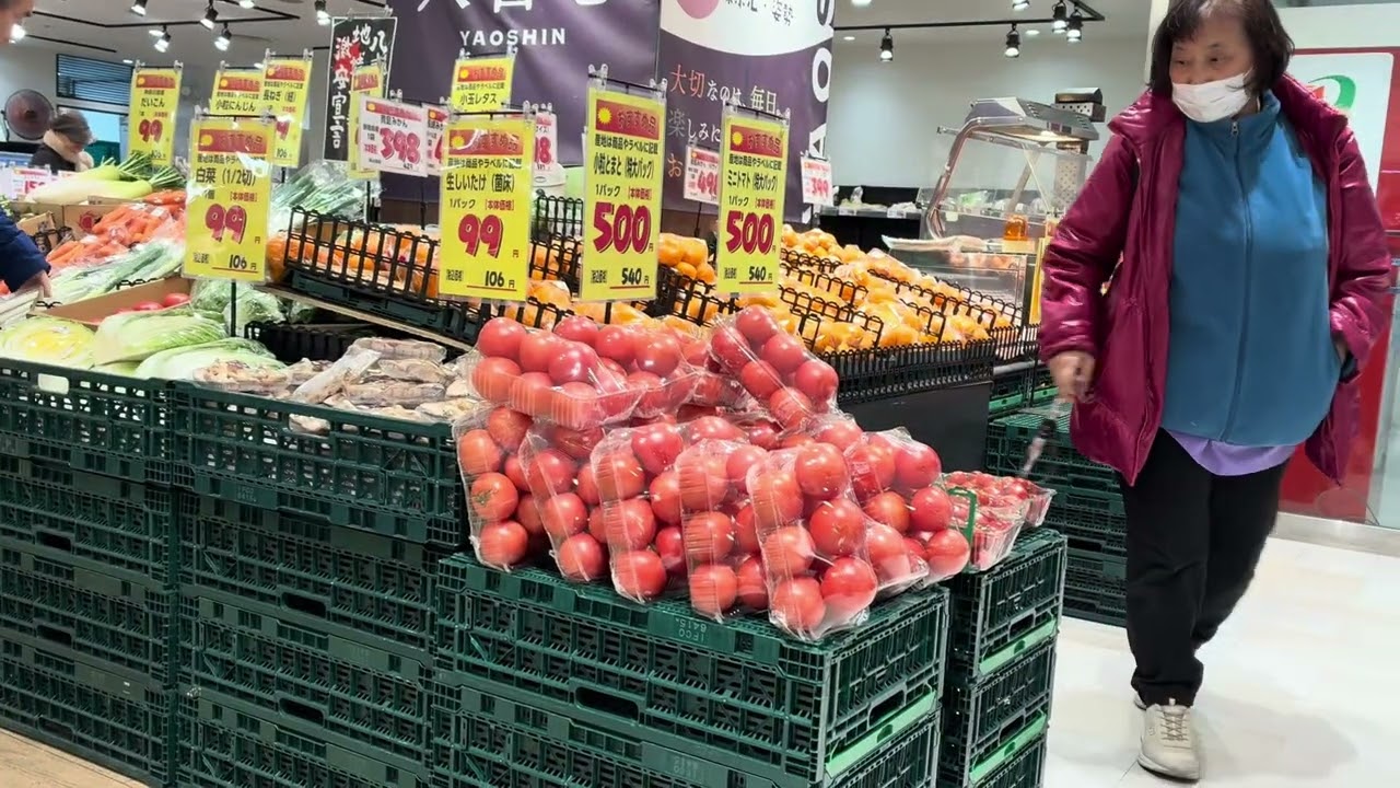 2026年2月熊谷駅八百屋 みかん高くて買えませんでした。高級になってしまって困ったもんです。