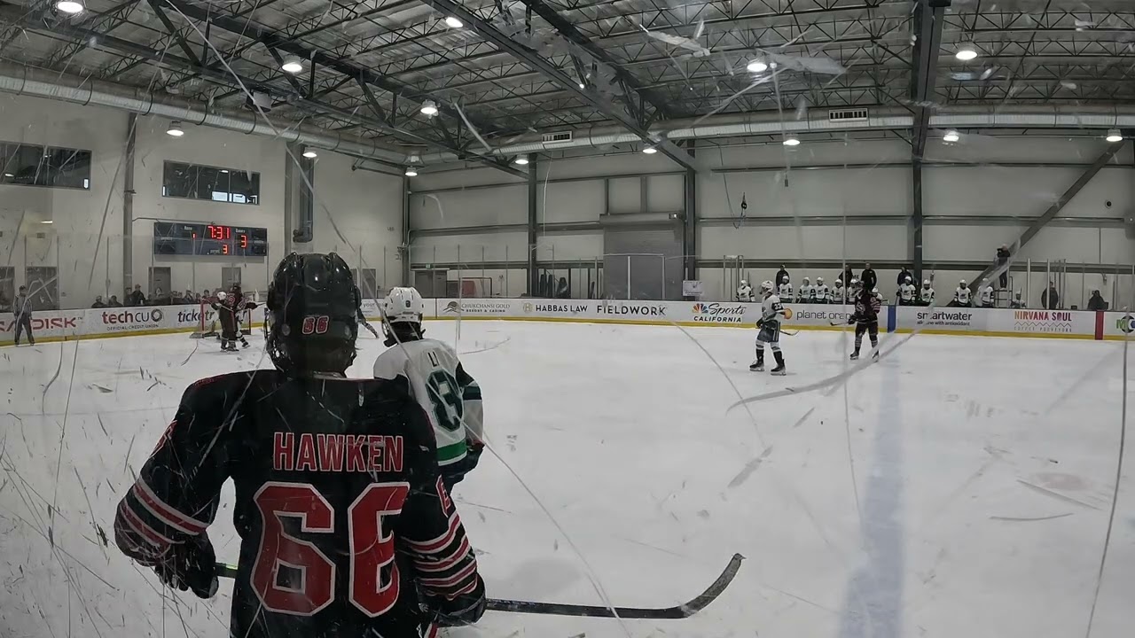 3rd period of Tri-Valley Bulls VS Mallards championship 16u