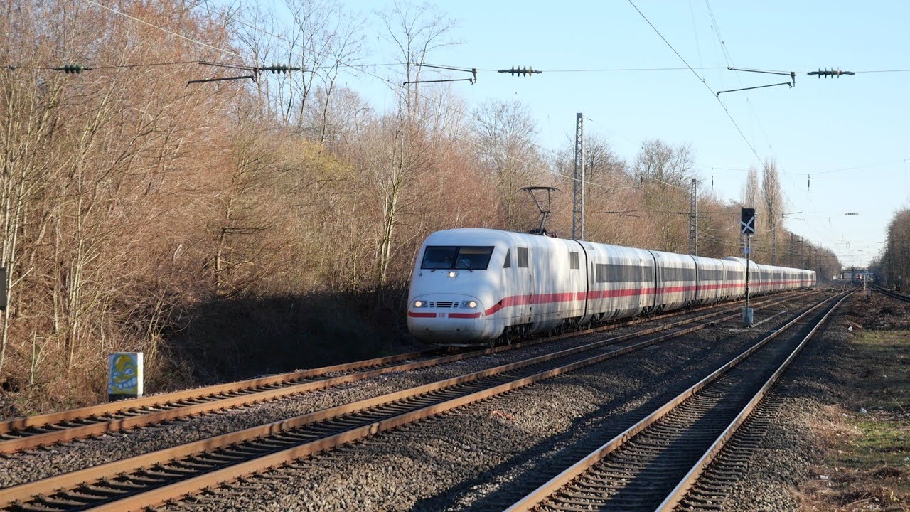Eisenbahnverkehr in Düsseldorf Garath Mit Br 422 403 101 412 401 462 420 407 261 406 428 147 146