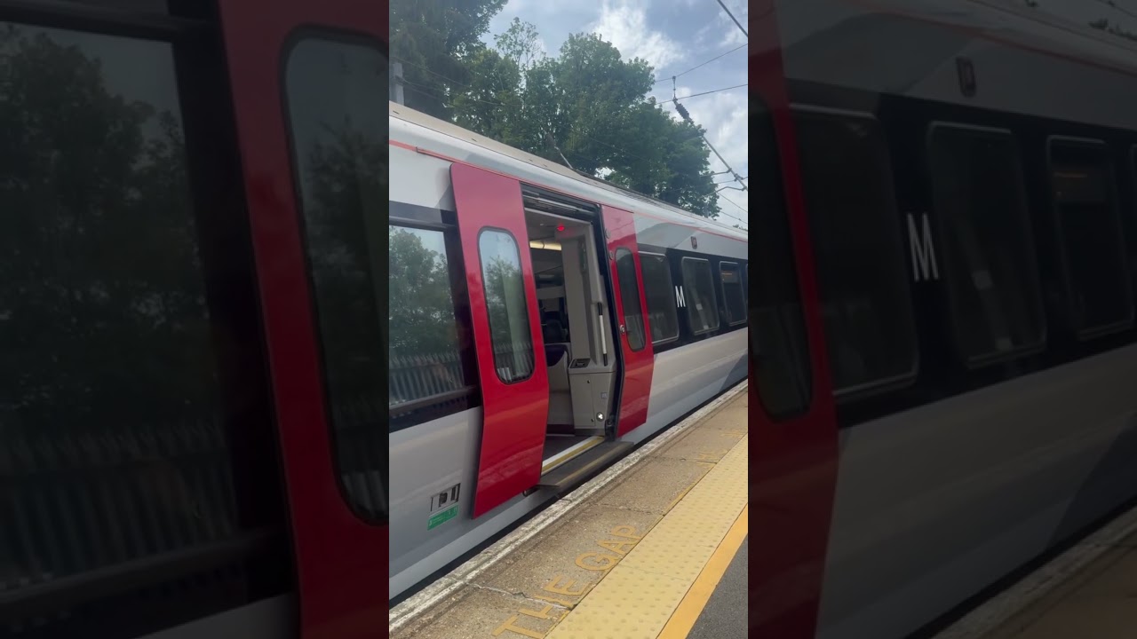 Class 745 doors shut #railway #europe #trainspotting