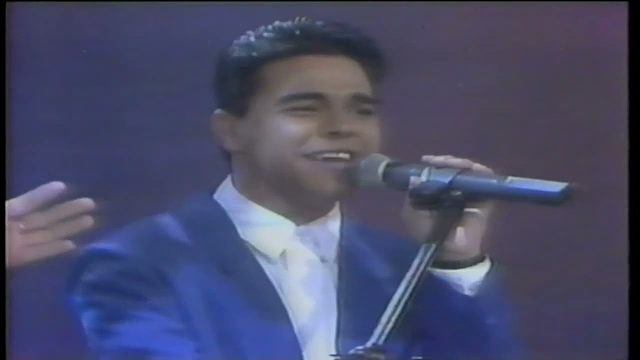 Sabadão Sertanejo | Os Amigos cantam 