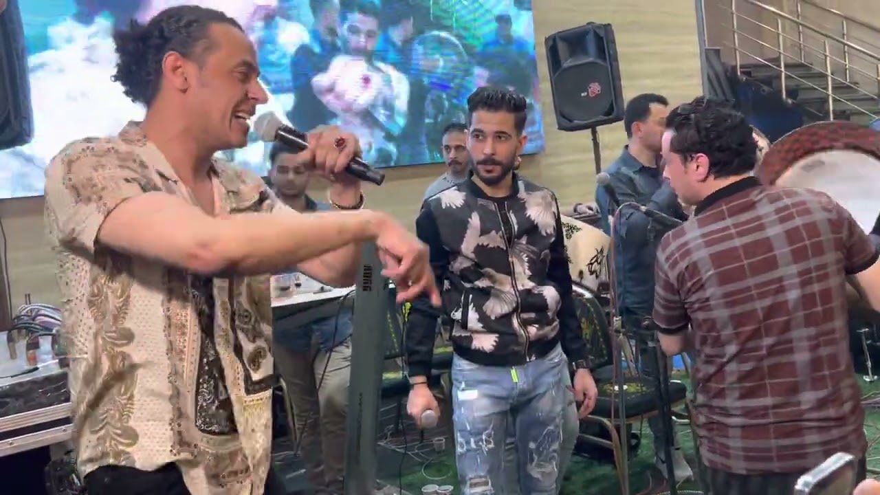 جديد خالص عزيزى البطل عزيزى الخطير تامر النزهى و طارق شئلشه وتفاعل كبير من الناس ف القاعه اسمع
