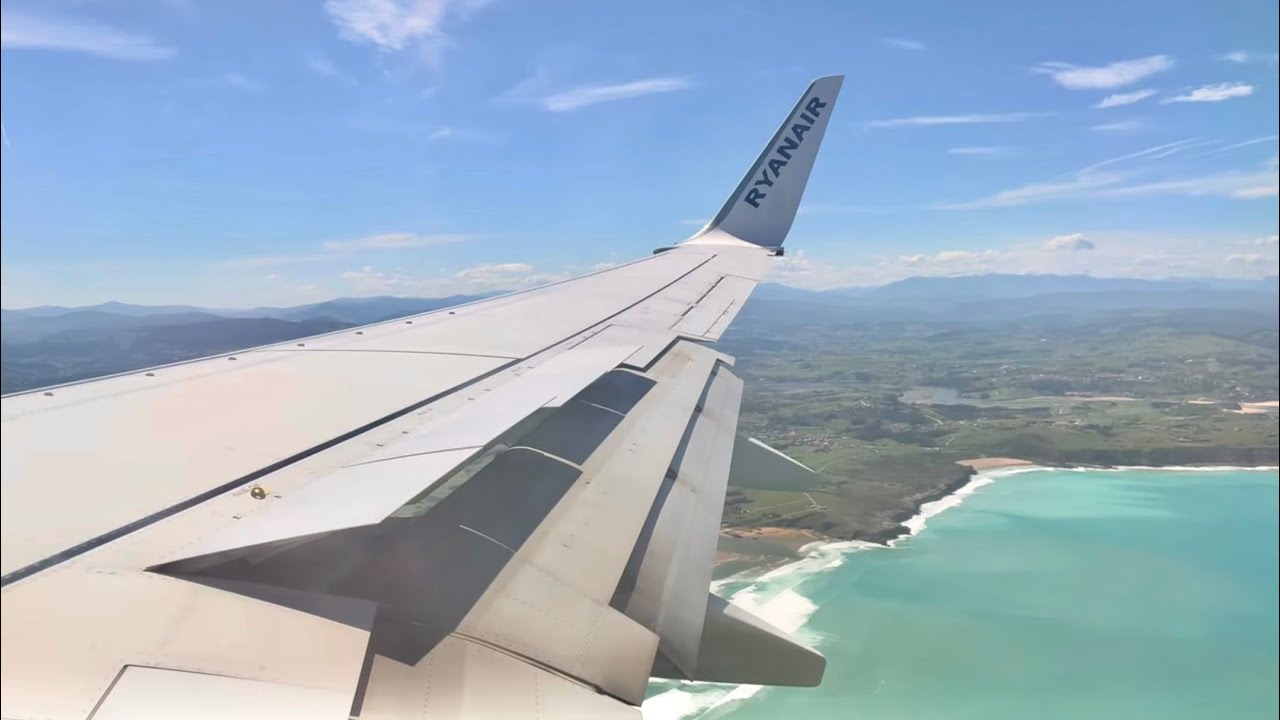 Bumpy Approach and Landing at Santander | Ryanair | 4K 60FPS HDR