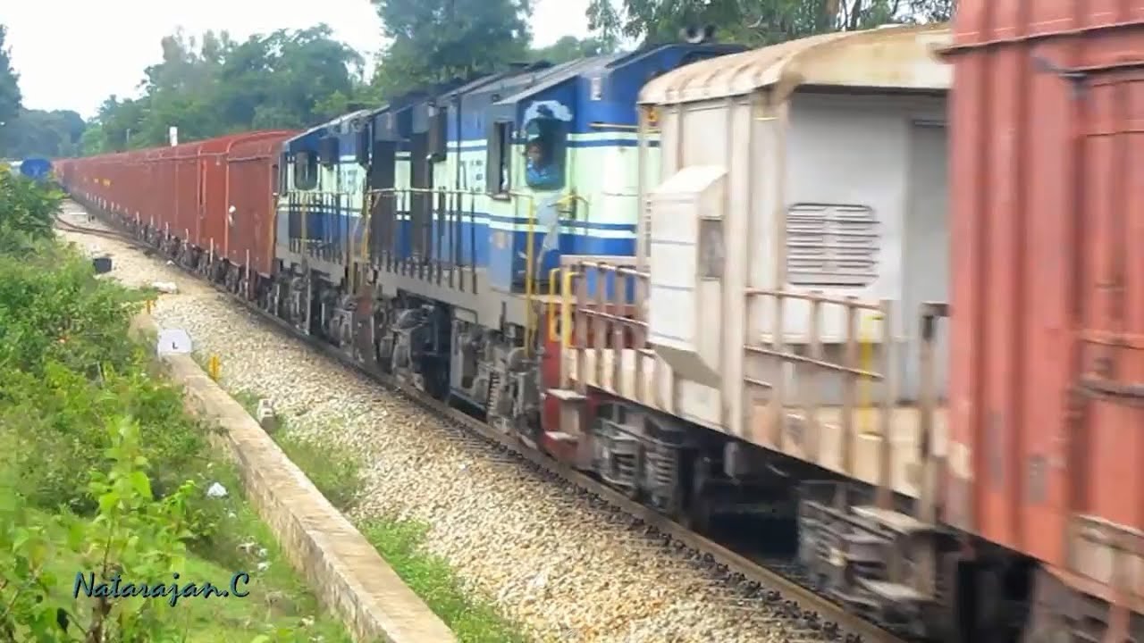 India's Longest Train : 84 Wagons and 4 KJM WDG3As