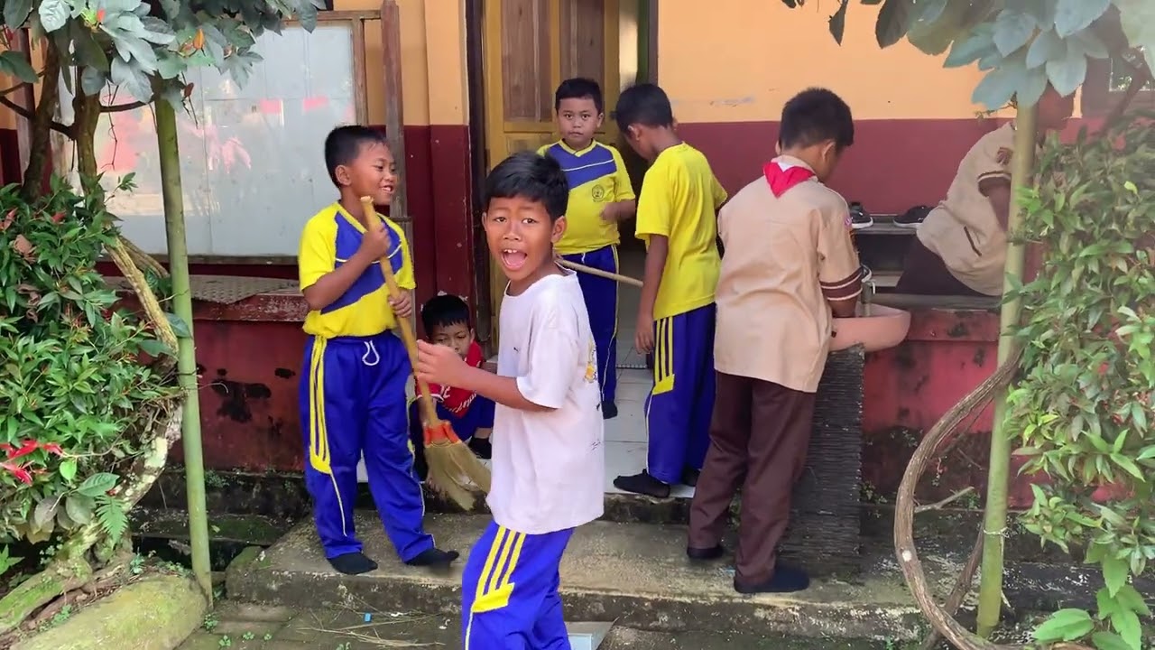 After Movie Giat 12 Desa Kalisari