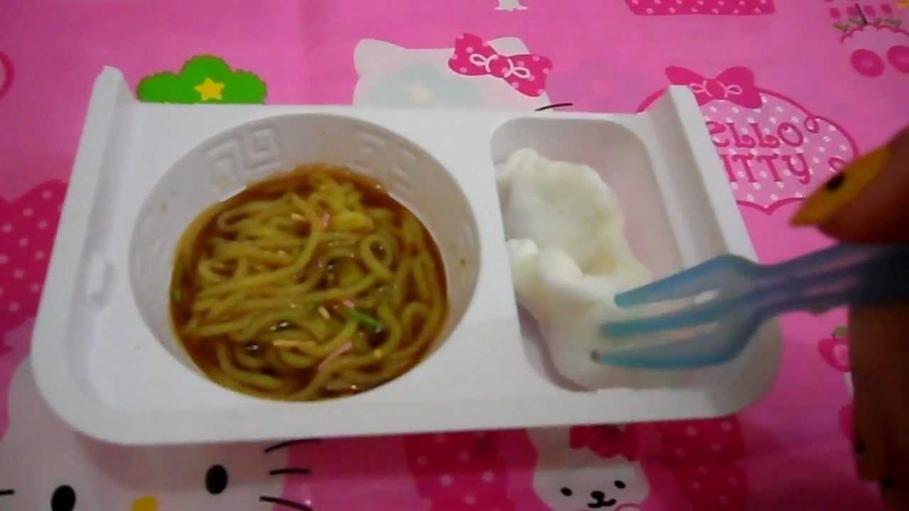 popin' cookin' ラーメンセット (Ramen noodles, Gyoza)