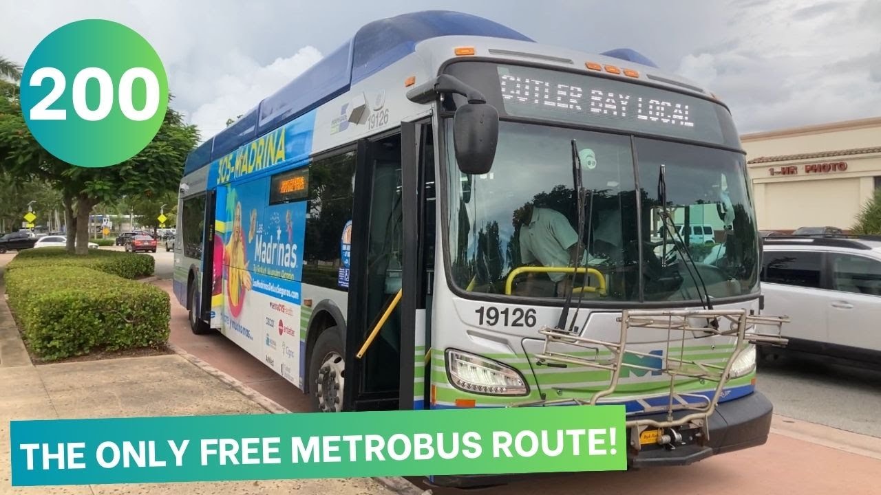 Riding Cutler Bay Town Circulator Bus, from and to Old Cutler Rd & Franjo Rd, 2019 New Flyer XN40