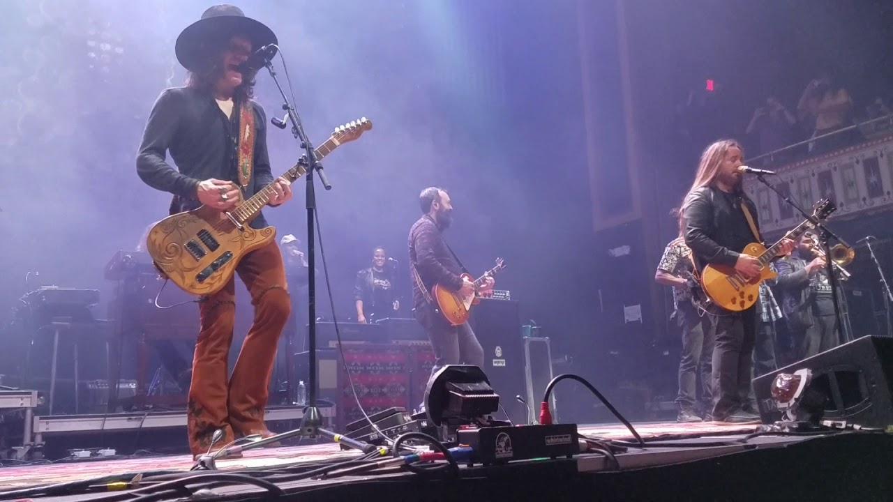 Blackberry Smoke covering Happy by the Rolling Stones