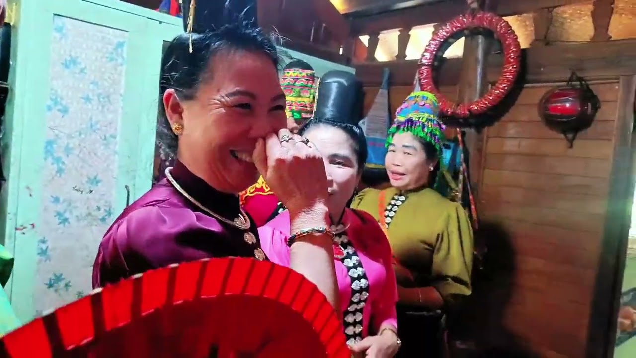 CHAO PI NONG NƠ Ý QUANG LIN XE MỘT CHÔM CHIỀNG XÍP XÍ