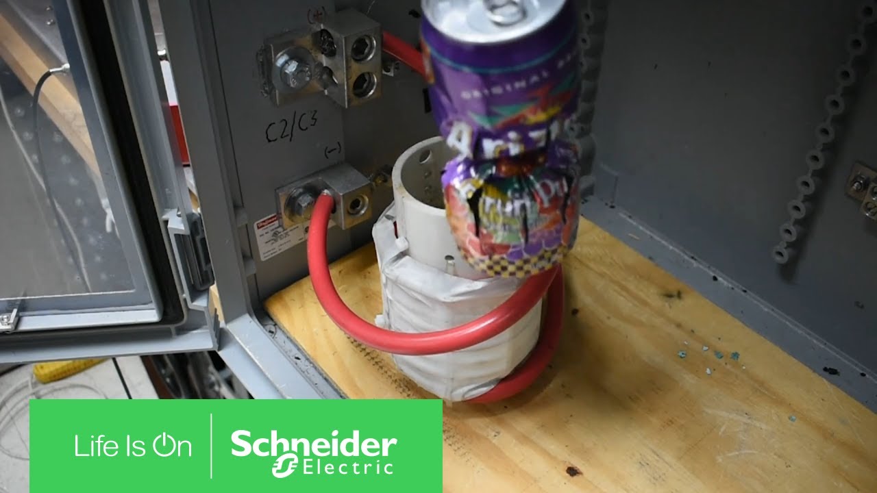 A Surge Protective Device (SPD) Testing Simulation | Schneider Electric