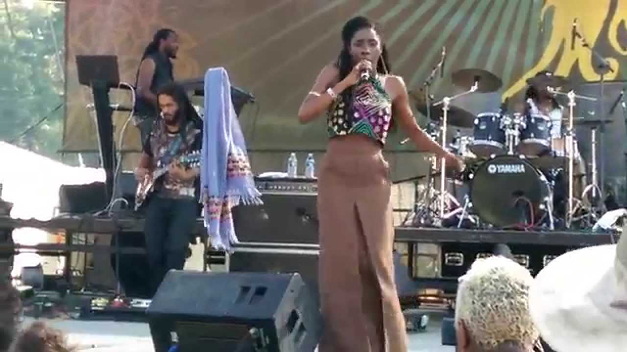 Jah9 