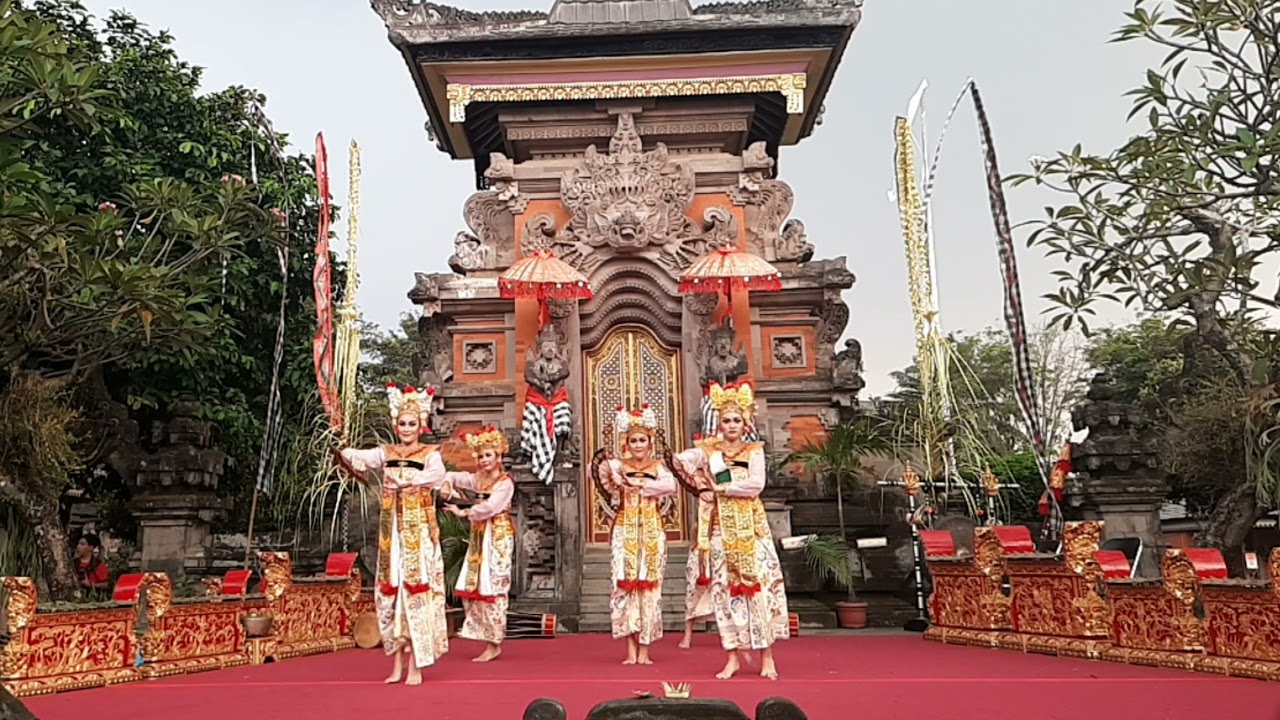 Tari Palegongan Mesatya (tari kreasi Bali)