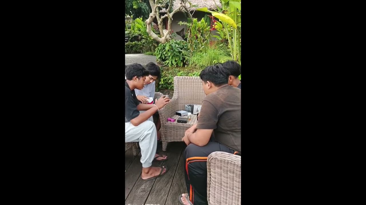 TUGAS BAHASA INDONESIA TENTANG TEKS NEGOSIASI/PENAWARAN 
