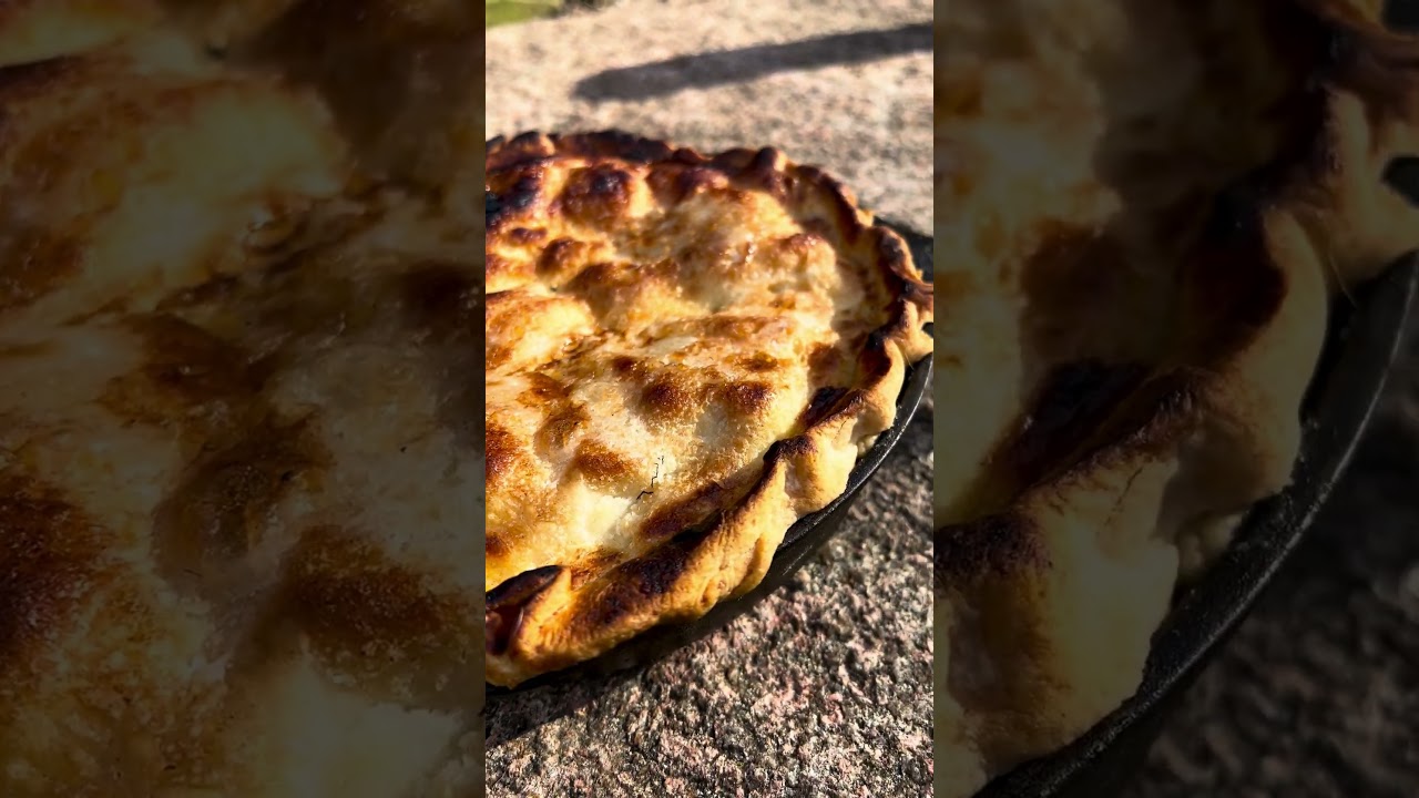 SMOKED APPLE PIE CAST IRON SKILLET🔥🔥🍏🍏🥧🥧 #applepie #smoked #fitzgerald