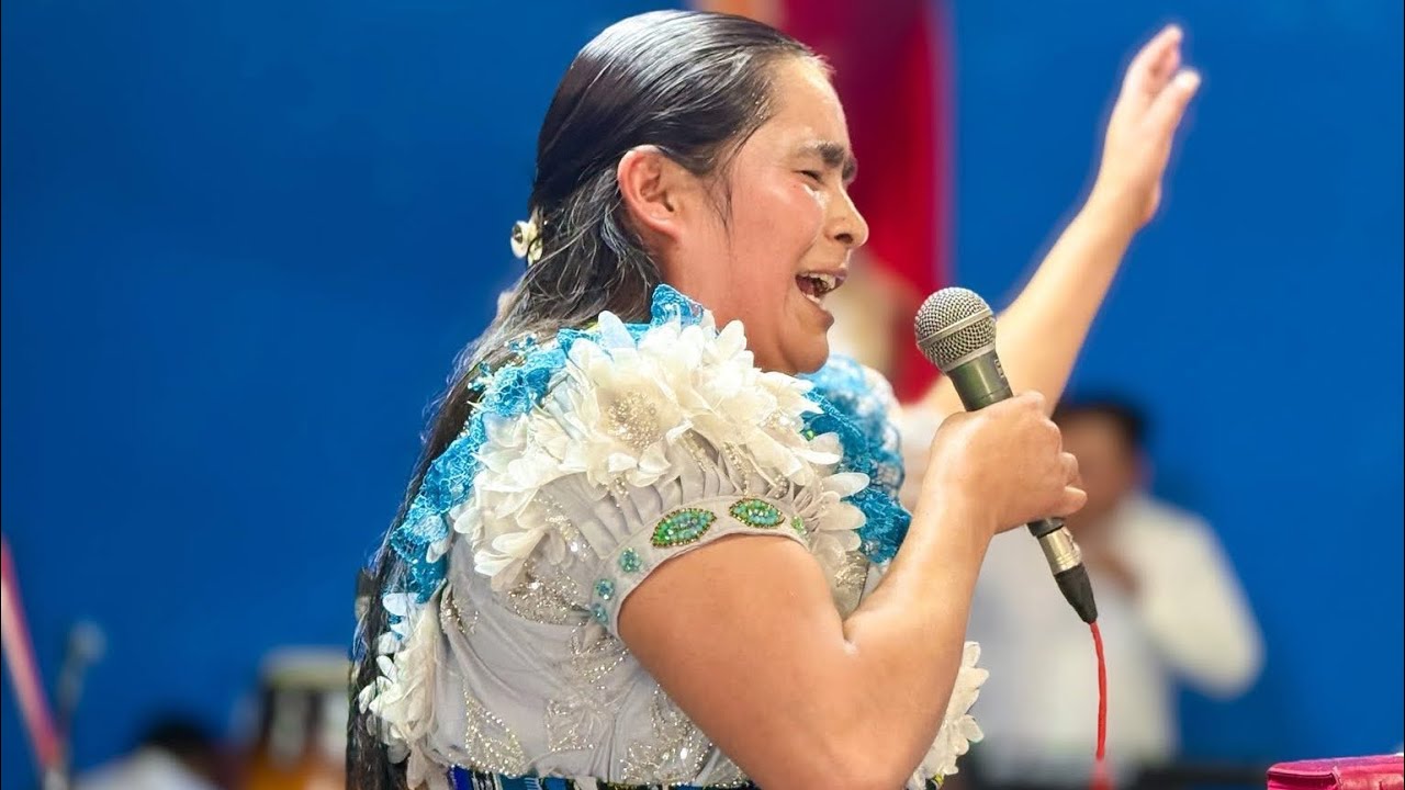 SOLISTA AMALIA VICENTE 😭😭nunca nunca Cristo me ha dejado 