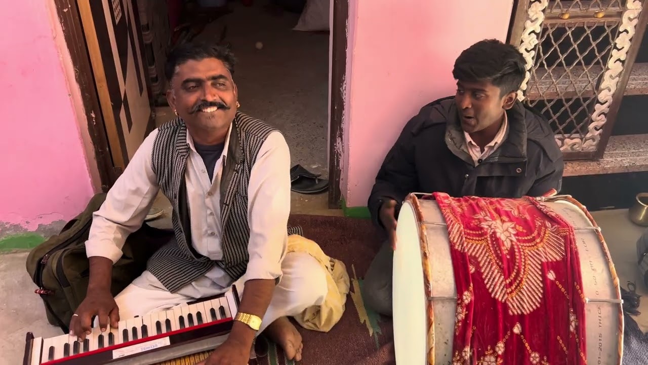 Kesriyo balam ra raha hai 😇#marwadisong #viralvideo #video #kesriyo#balam#shortvideo #funny #aaraha