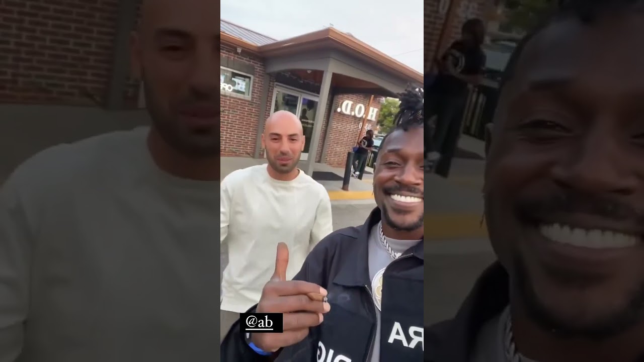 Antonio Brown pulled up House of Dank 8 Mile🔥