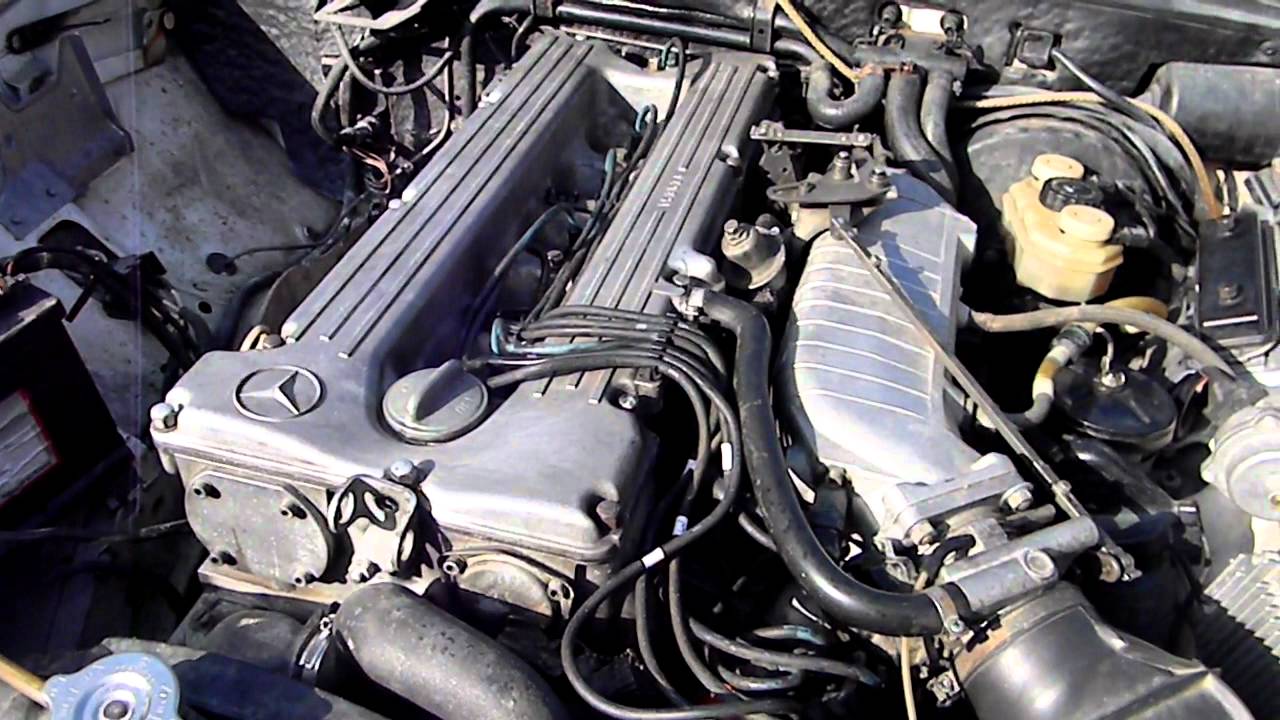 Mercedes 280E W114 Start
