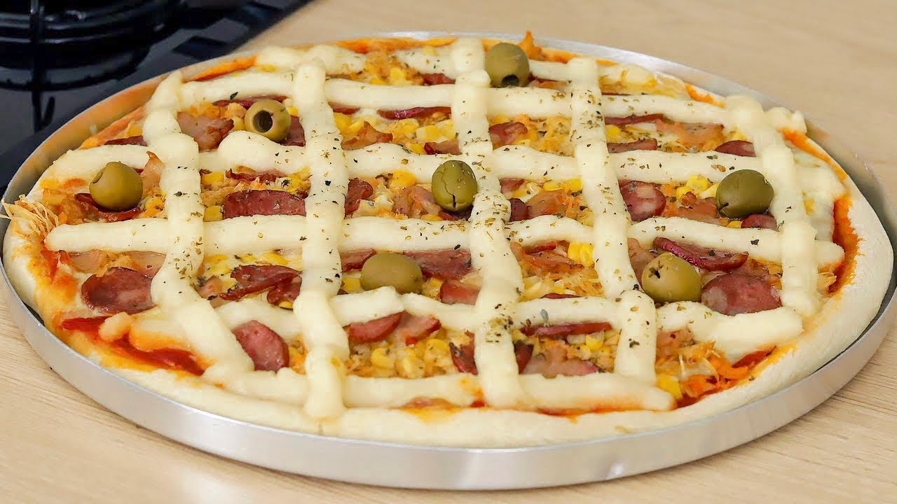 A MELHOR PIZZA CASEIRA DO MUNDO | MASSA PROFISSIONAL BÁSICA | Gabriel Freitas