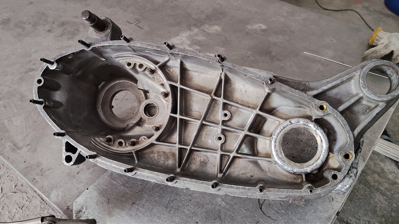 Aluminum  tig welding เชื่อมอลูมิเนียม รอยร้าวเบ้าลูกปืน 25/02/26