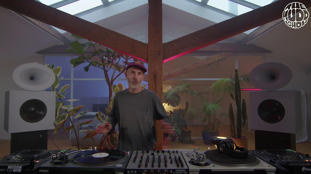 Secretsundaze | themuddshow x Multi Multi