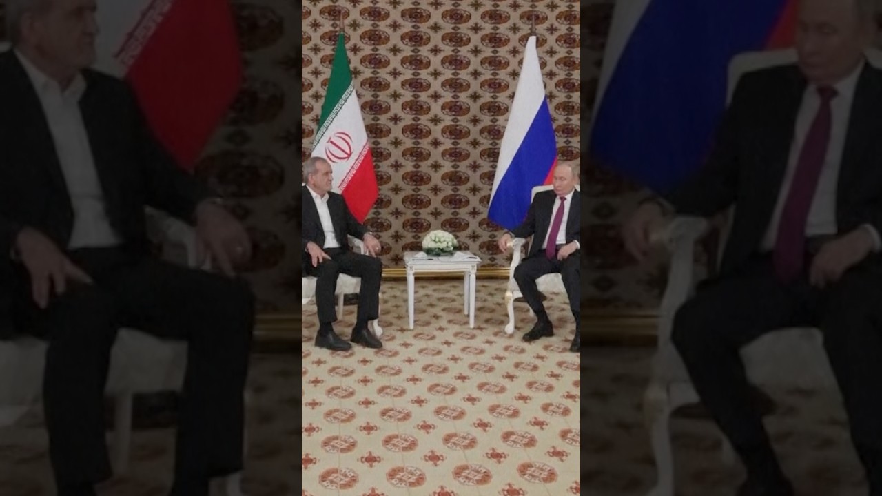 Putin Meets With Iranian President to Discuss Middle East