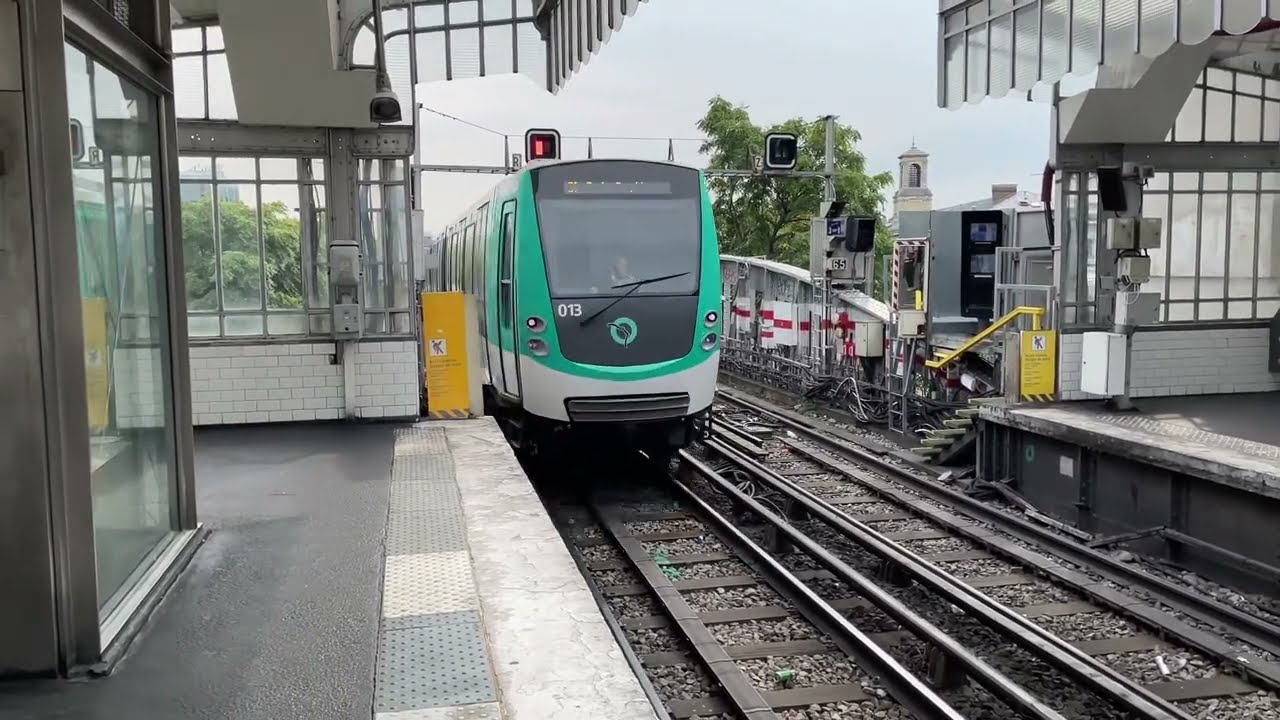 Rail transport spotting in France | Nantes, F&eacute;camp and Paris. Including tram, metro and train.