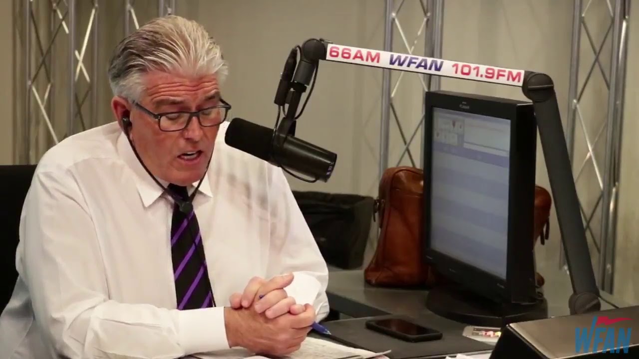 Mike Francesa's open in his first show back