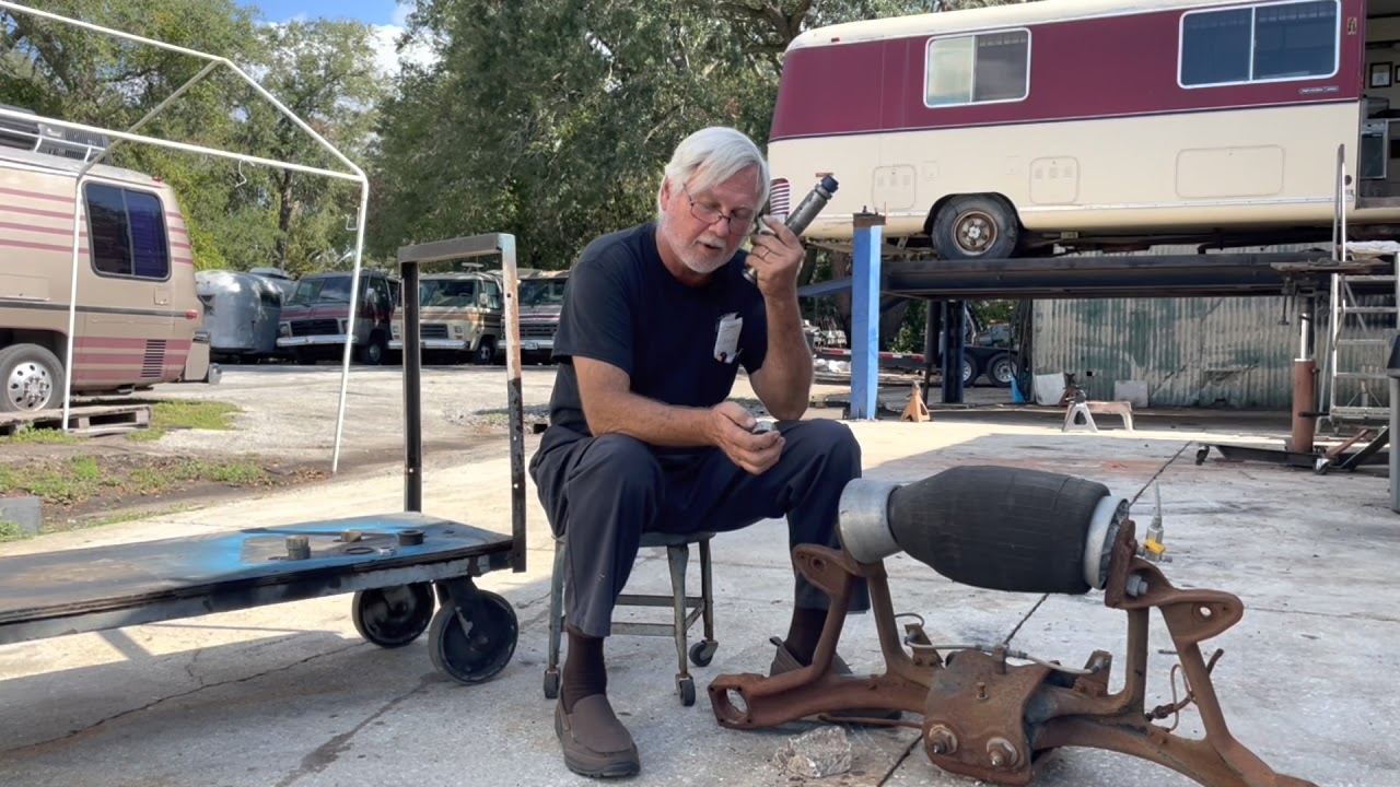 GMC Motorhome - Bogie Pin Replacement - Jim Bounds