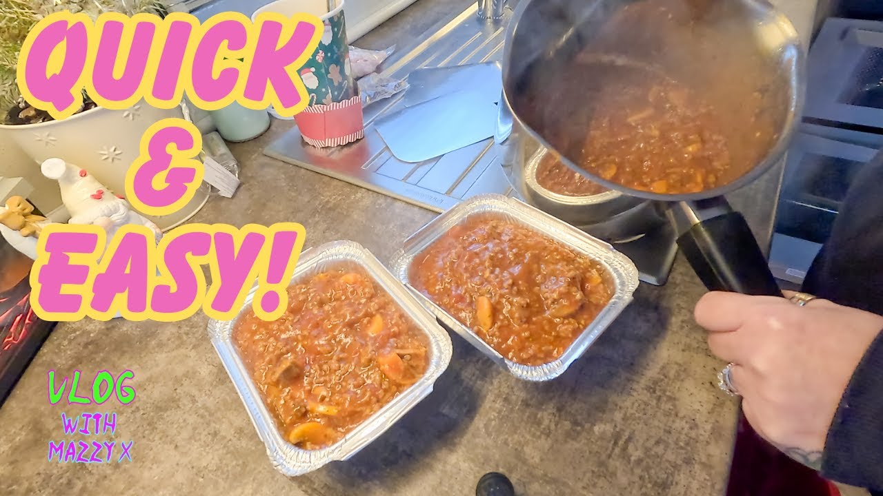 Quick Easy Spag Bol Whilst Doing My Daily Cleaning
