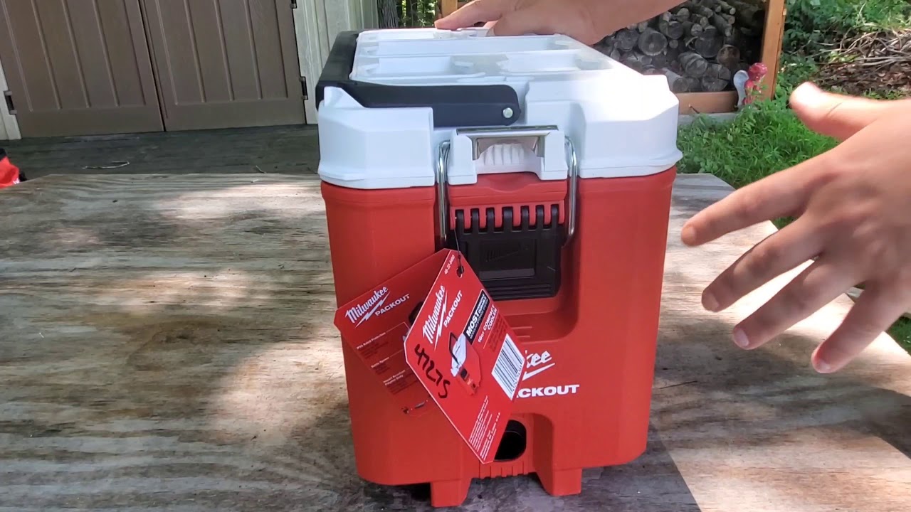 Компактный холодильник Milwaukee PACKOUT 16qt
