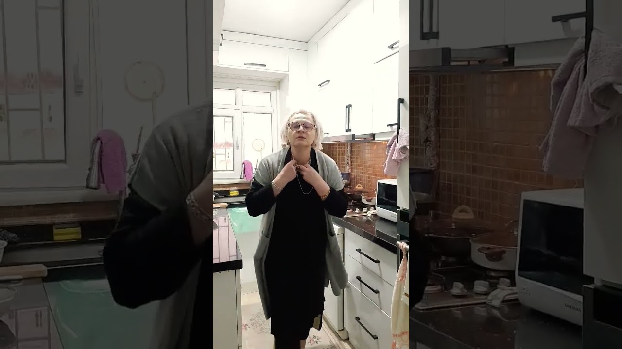 Модная Стамбульская домохозяйка с хорошим настроением!