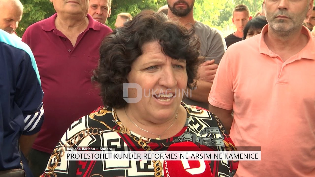 Protestohet kundër reformës në arsim në Kamenicë