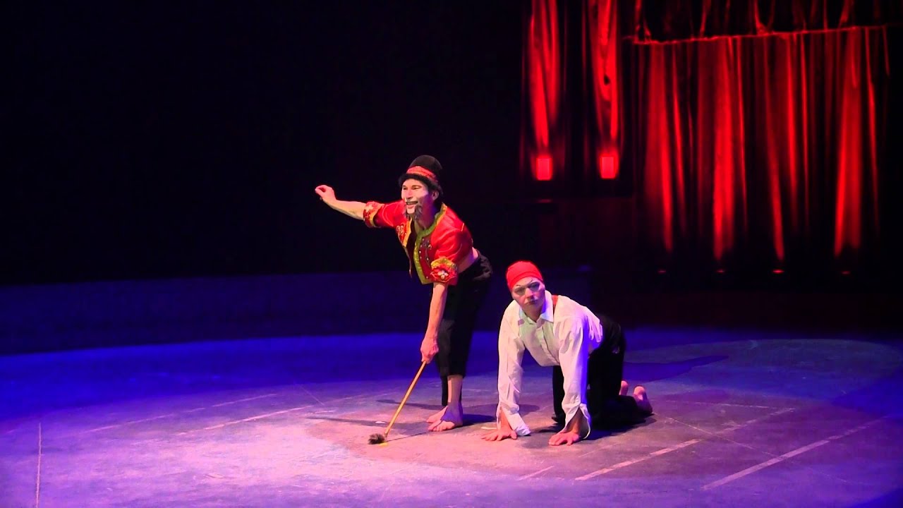 LES MONGOL'FIERS, extrait du Cirque  des Clowns au Cirque Jules Verne Amiens