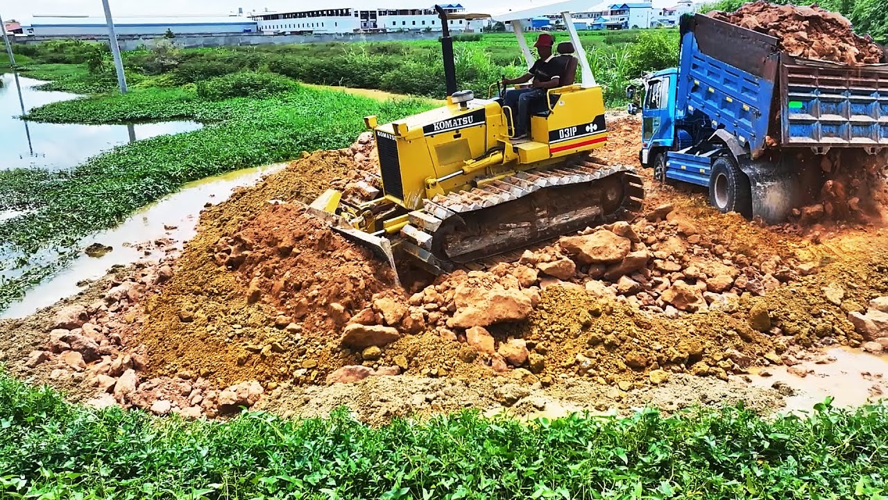 Best Bulldozer KOMATSU D31P Working, Dump Truck 5Ton Unloading, Filling Up The Land huge