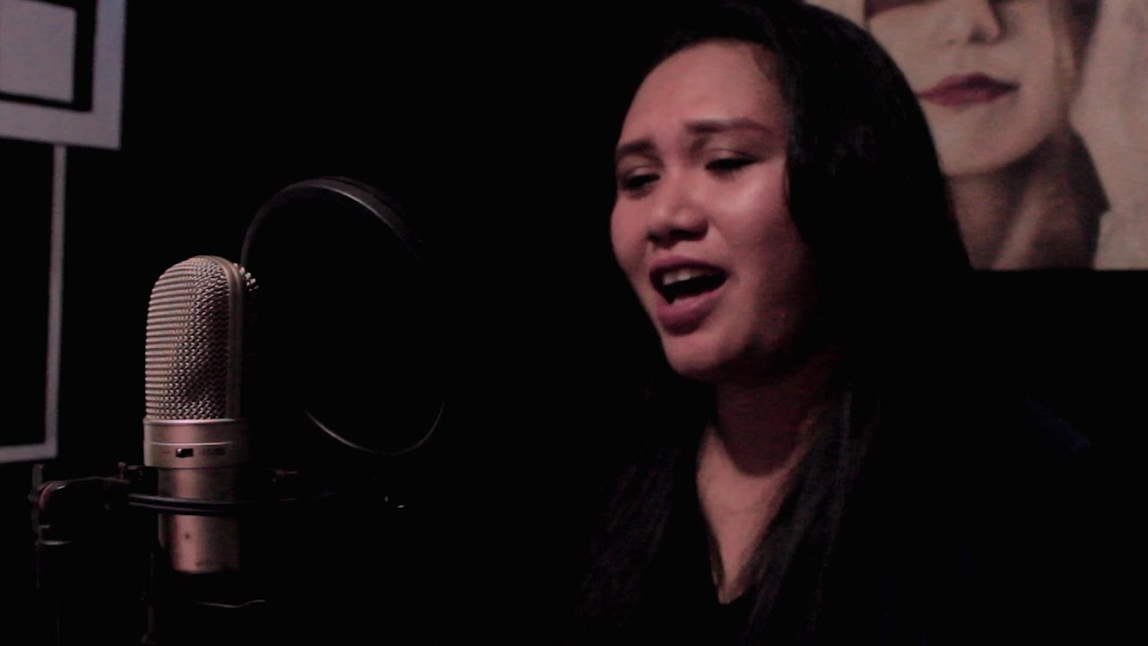 Tetap disampingku-Cpt. Presley Talaut. (Voc. Nia&Presley)