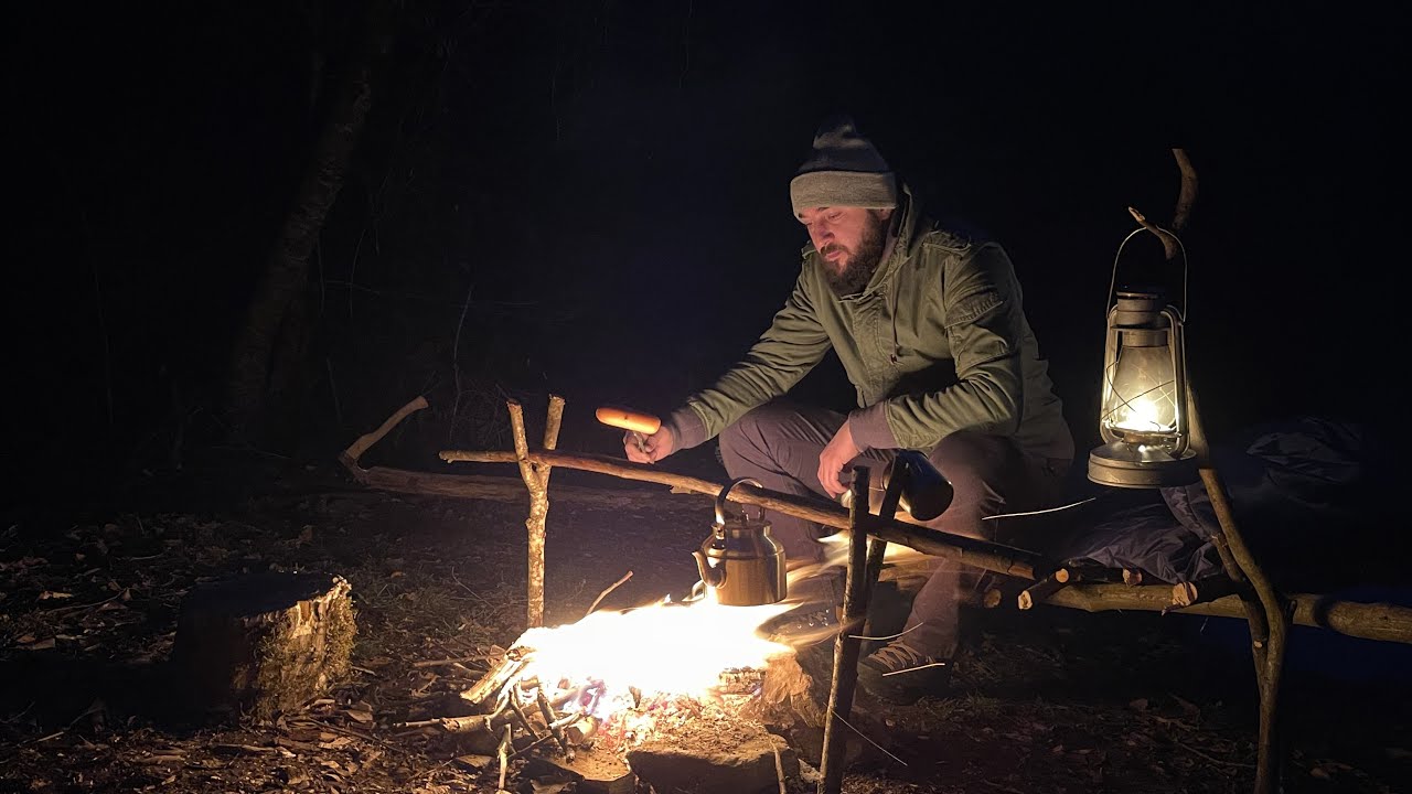 Solo Wild Bushcraft Camp by the Lake - no tent, no shelter