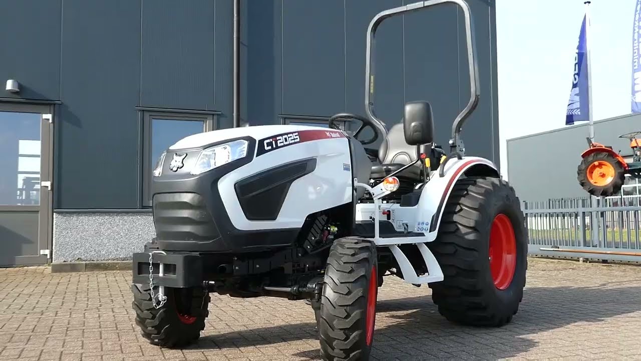 Bobcat CT2025 4wd HST / 00017 Draaiuren / Brede Industriebanden