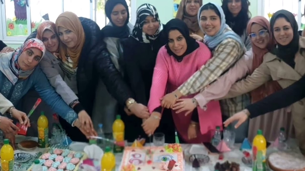 أجواء الاحتفال بمربيات الأجيال في عيدهن العالمي 