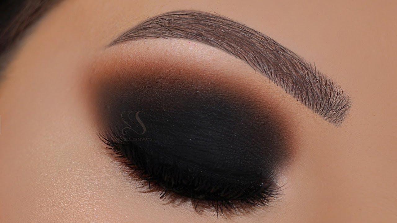Olho Preto Esfumado Muito F&aacute;cil! Tutorial de Maquiagem | Melissa Samways BR
