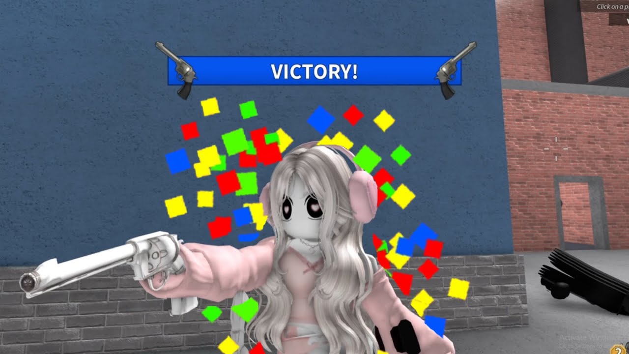 MM2 DESTROYING *ANNOYING* TEAMERS…
