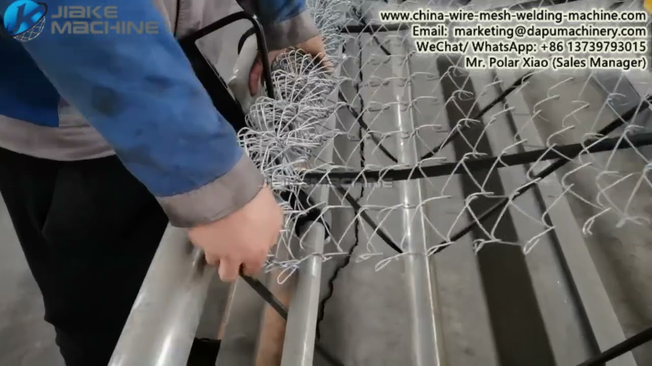 How to make tight compacted rolls of chain link fence
