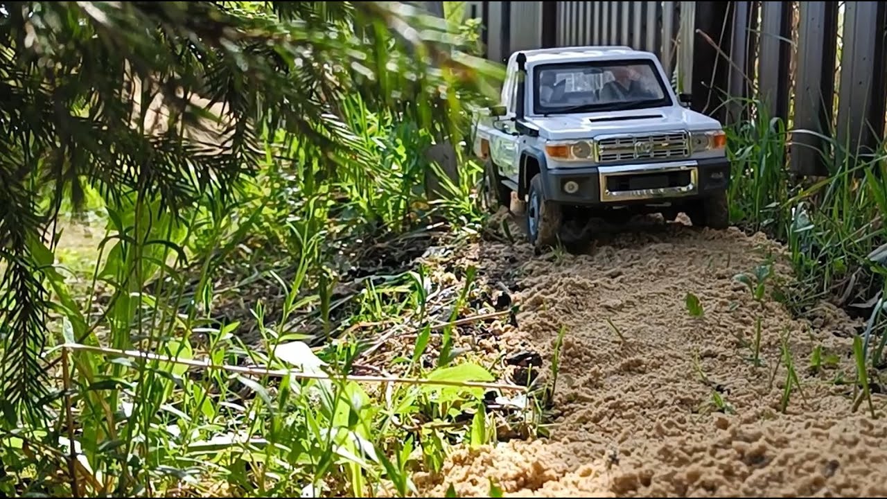 1/10 RC Toyota Land Cruiser 70 Killerbody MERCURY chassis offroad