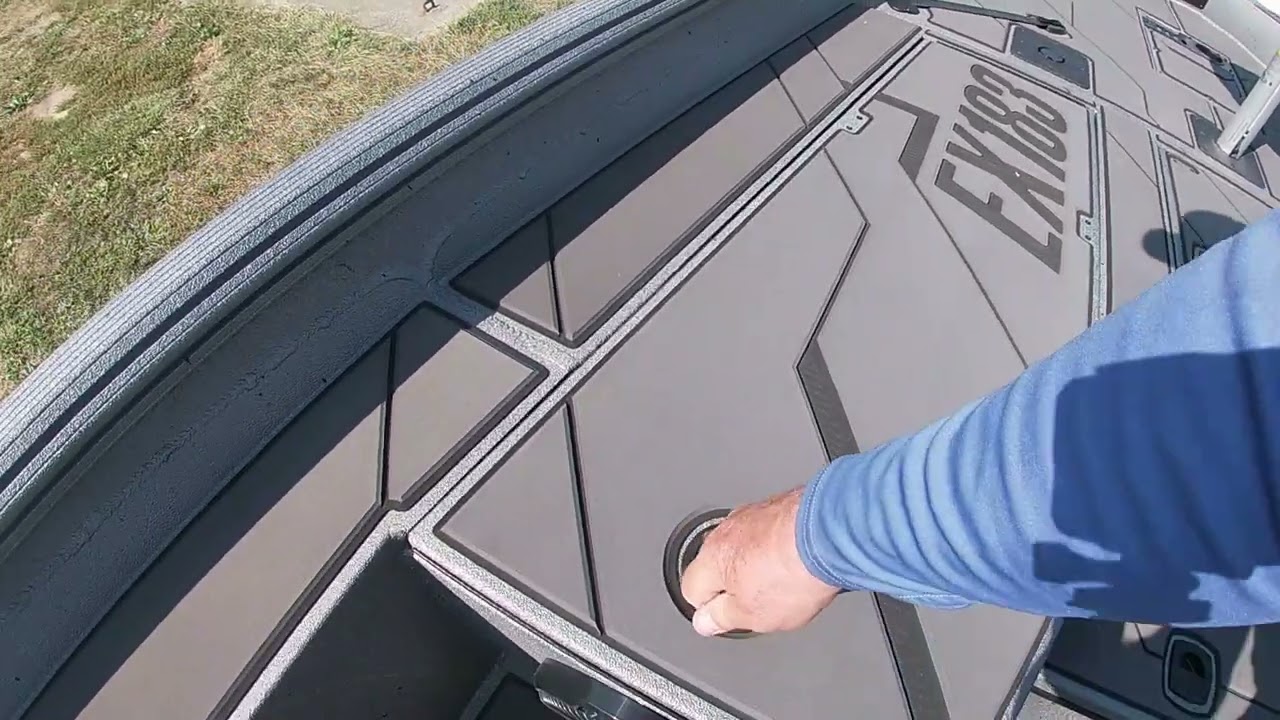 New 2026 Excel Crappie Edition 183C walk through. 154 Marine at Mark Twain Lake
