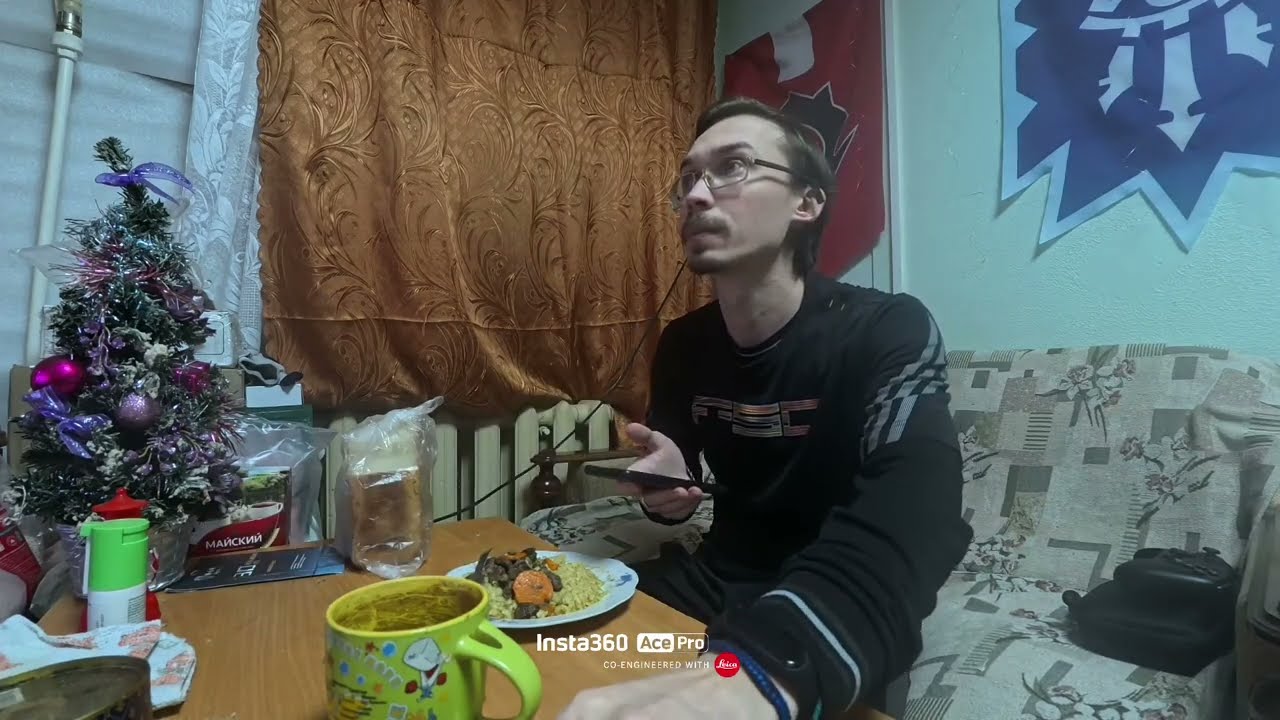 СИЖУ,ЕМ,ПЬЮ ЧАЙ,СМОТРЮ ТЕЛЕВИЗОР. НЕМОЕ КИНО (ЖИЗНЬ НА СЕВЕРЕ)