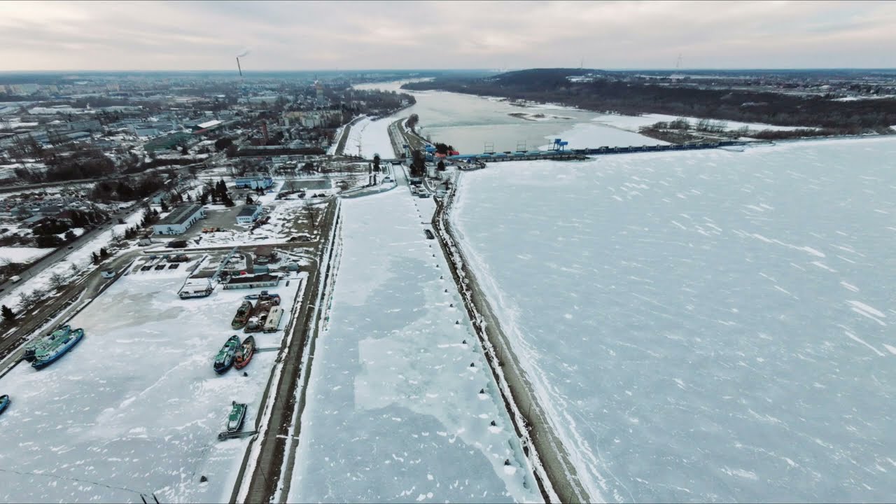 Zamarznięty Zalew Włocławski 