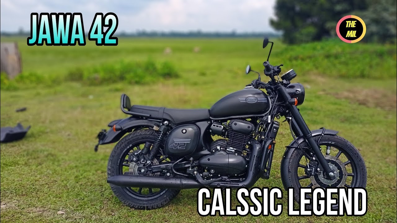 Jawa 42 Classic Legend // New black colour //